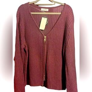 New MADE WITH LOVE BY FCT, MAROON V-NECK ZIP-UP SWEATER SIZE 2X NWT-MSRP $49.00